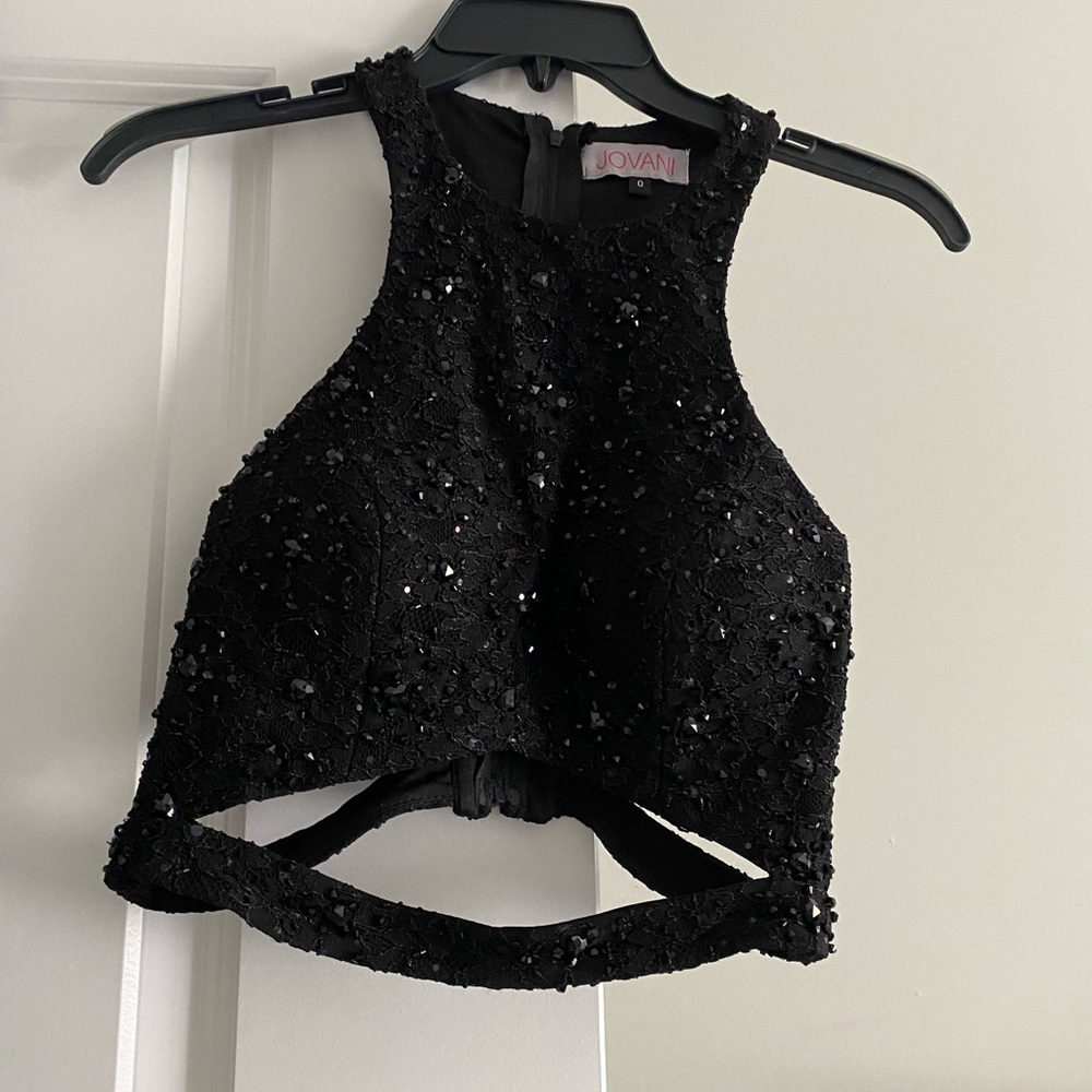 Jovani, size 0, black. *hemmed to fit the length of someone 5 foot*